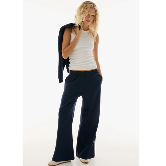 Women's Brown Wide-Leg Pants - Picture 2 of 6